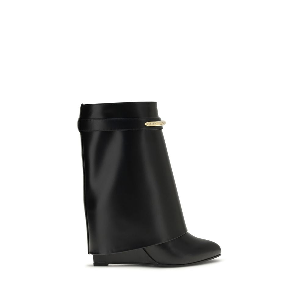 Givenchy Black Calf Leather Bos Taurus Ankle Boots